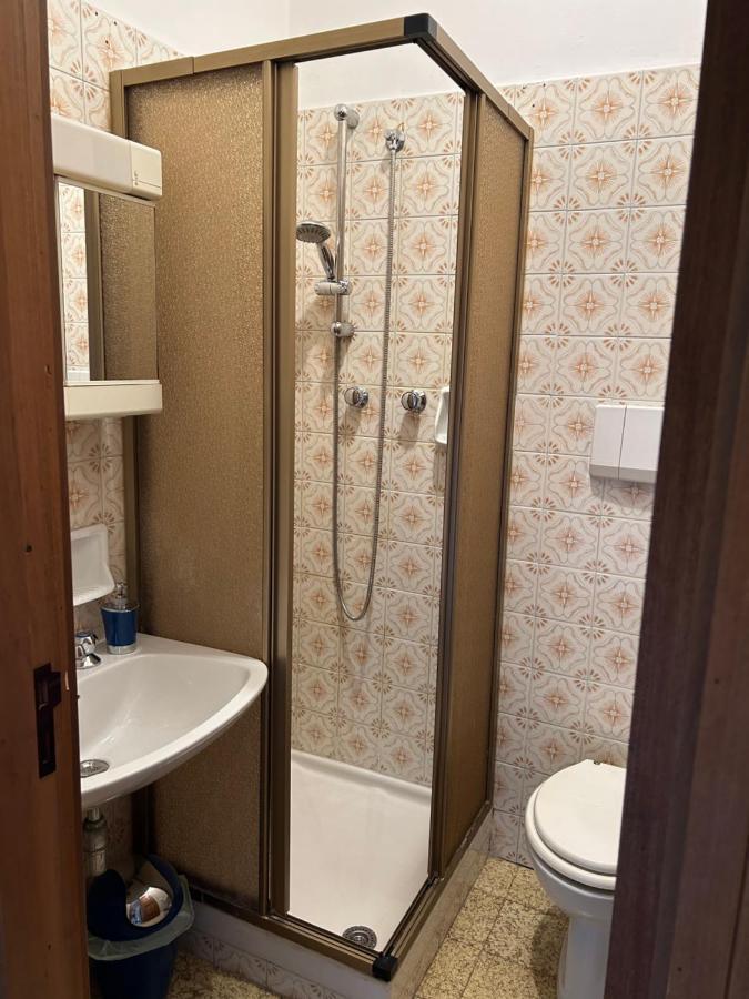 セストリ・レヴァンテ Ampio Trilocale Con Posto Autoヴィラ エクステリア 写真